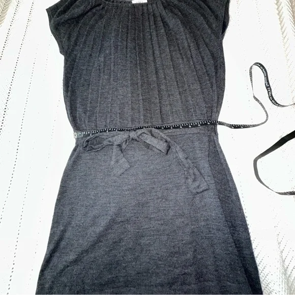 Loft Ann Taylor Sweater Dress with Short Sleeves and attached belt - Medium - Picture 8 of 10